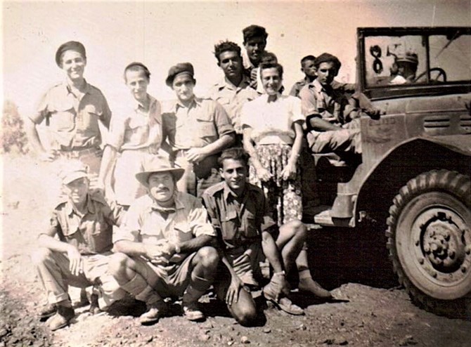 צילום: מאלבומו של אפרים הוברמן ז"ל לוחמים ולוחמת במחלקה הדתית