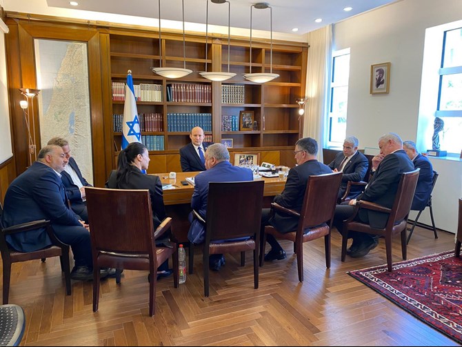 ישיבת ראשי מפלגות הקואליציה