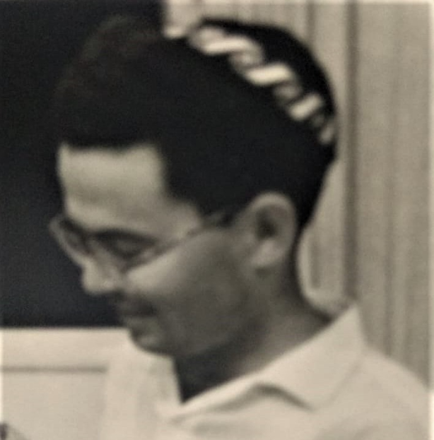 צילום: באדיבות המצולם עובדיה חן ציון עם כיפה סרוגה בשנות החמישים